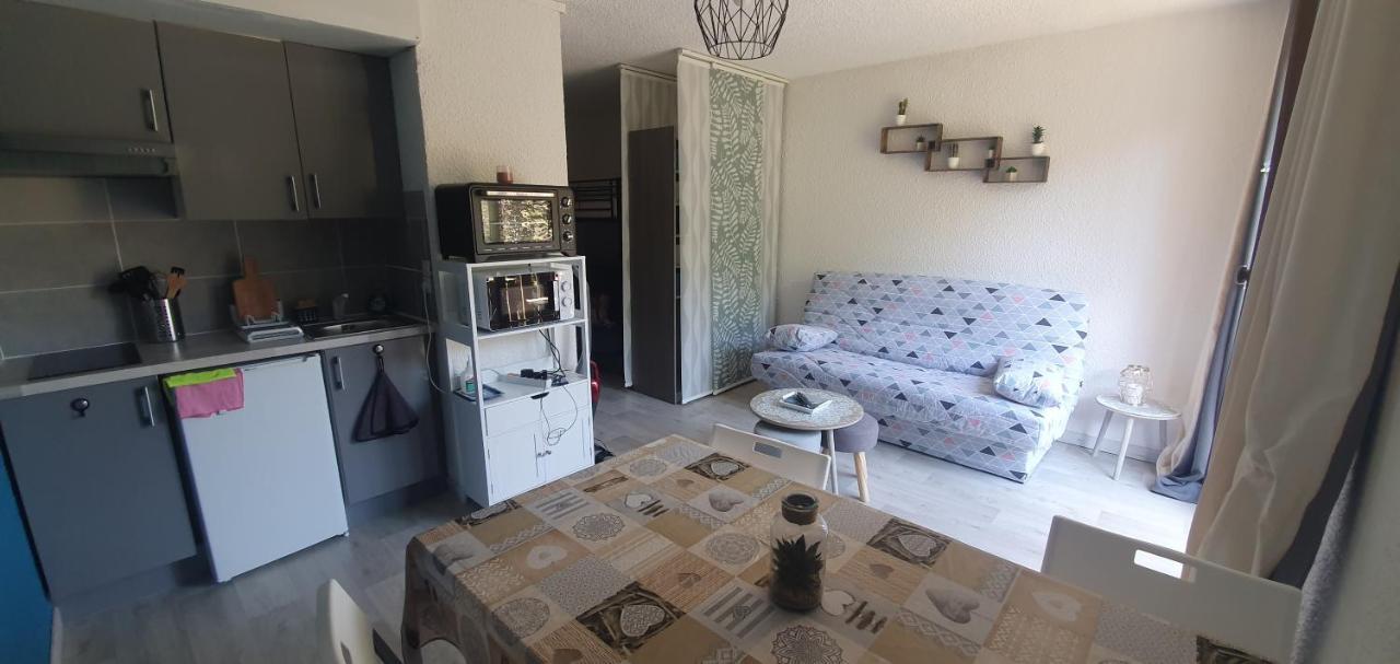 Studio 4 A 5 Personnes Saint Jean Montclar Montclar  Exteriér fotografie